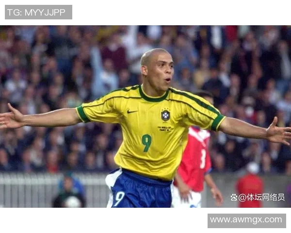 八十年代足球巨星风采回顾：球场上的传奇与辉煌瞬间