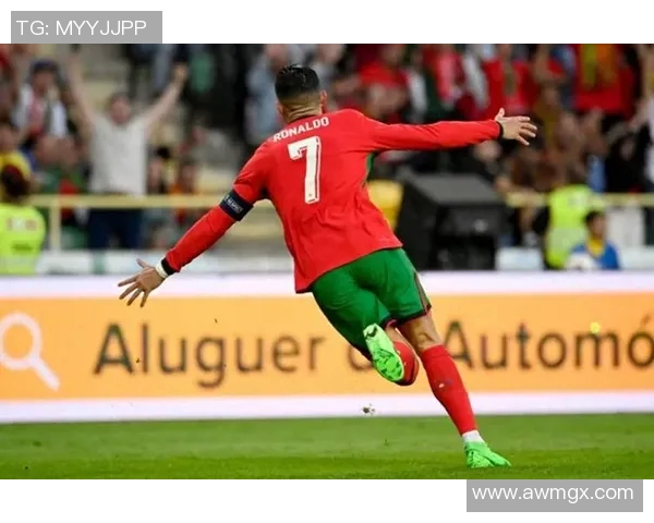 足球巨星荣耀时刻配文展现绿茵激情与不朽传奇 足球巨星荣耀时刻配文展现绿茵激情与不朽传奇