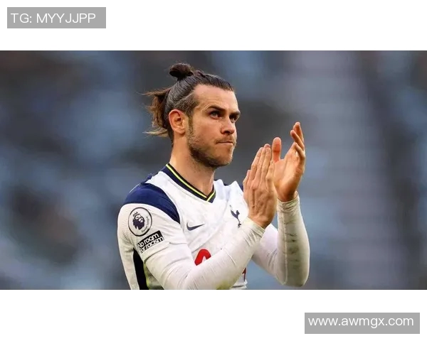 足球球星退役后重返赛场时间表及各大名将再度披挂上阵的精彩时刻 足球球星退役后重返赛场时间表及各大名将再度披挂上阵的精彩时刻